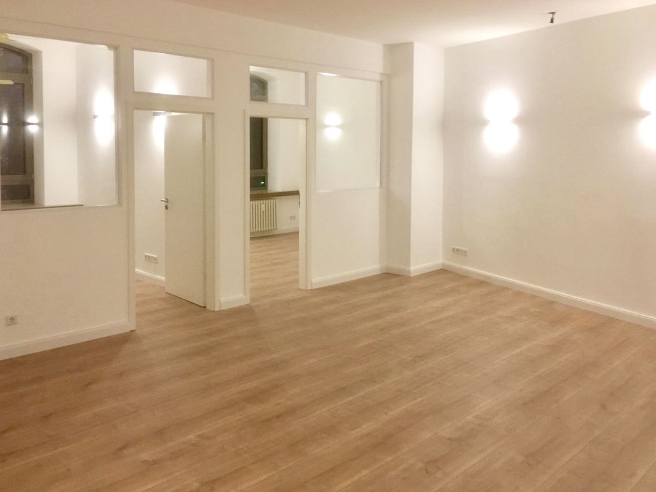 Büroeinheit, Blick zu den Einzelbüros
